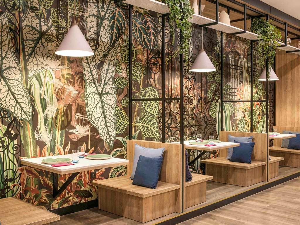 Hotel Ibis Styles Krakow East Restaurace fotografie